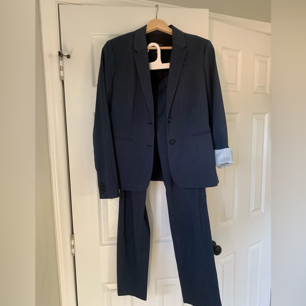 Suite for women, blue, banana republic
